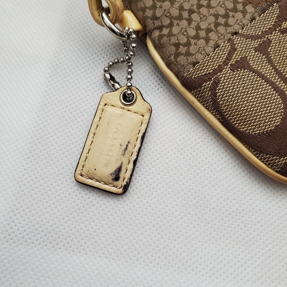 Coach Wristlet - Picture 3 of 5